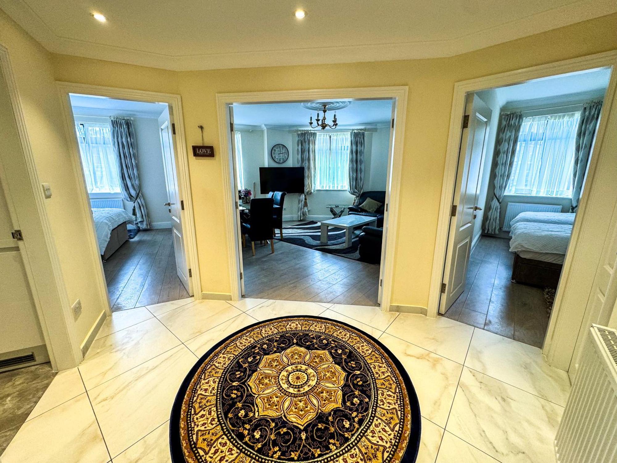 Apartment Hyde Park Corner Spacious 2 Bedroom